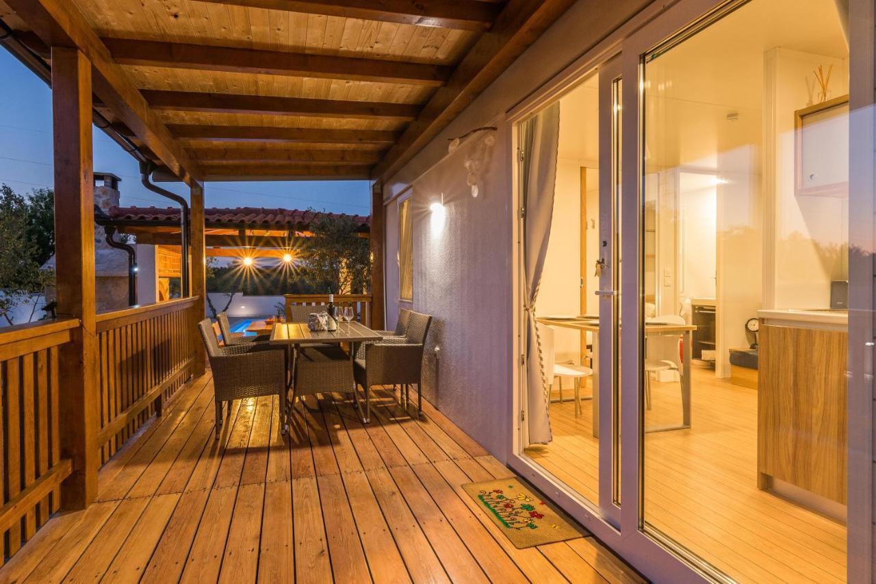 Вилла Mobile House F&L Биоград-на-Мору Экстерьер фото