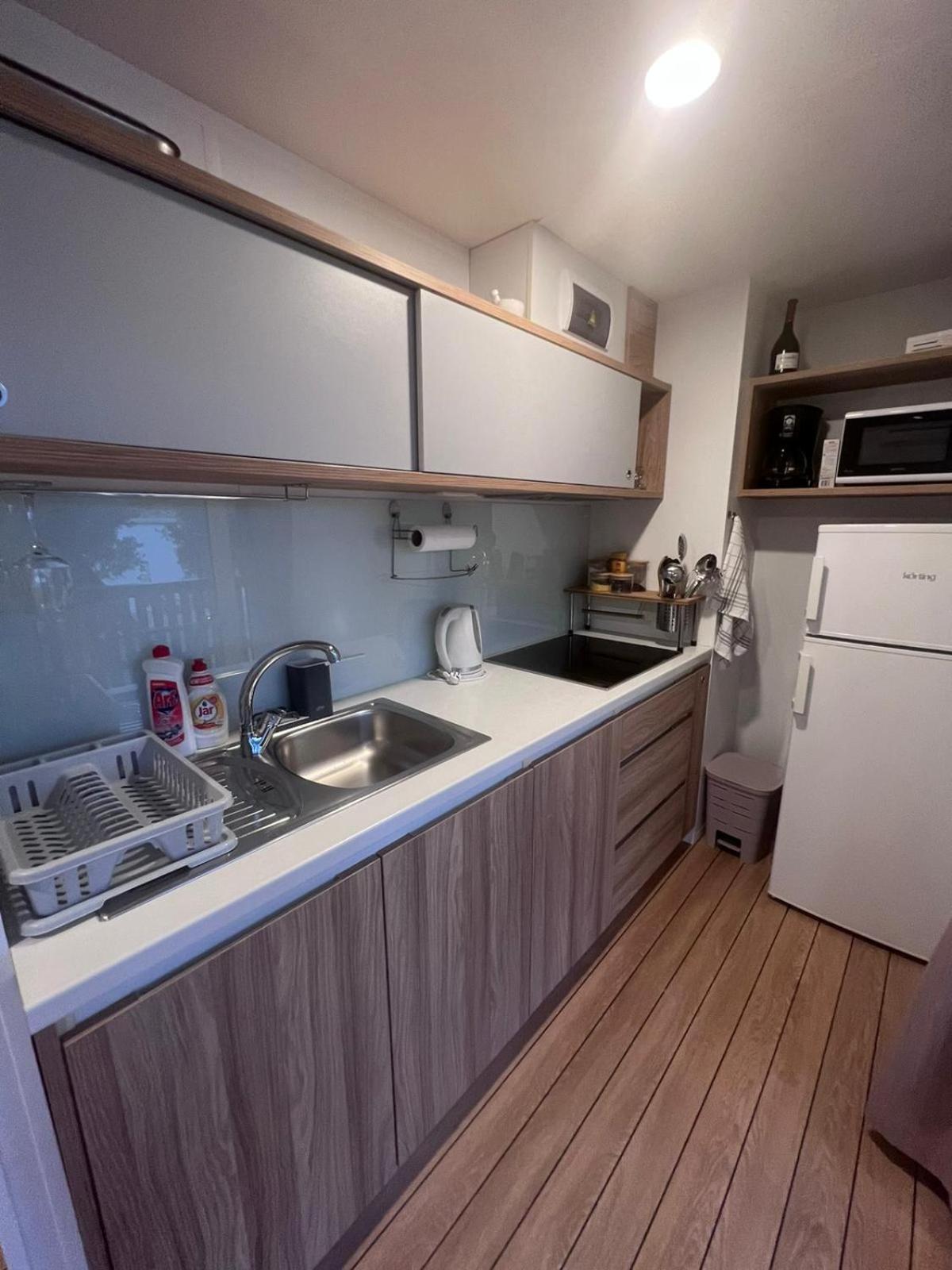 Вилла Mobile House F&L Биоград-на-Мору Экстерьер фото