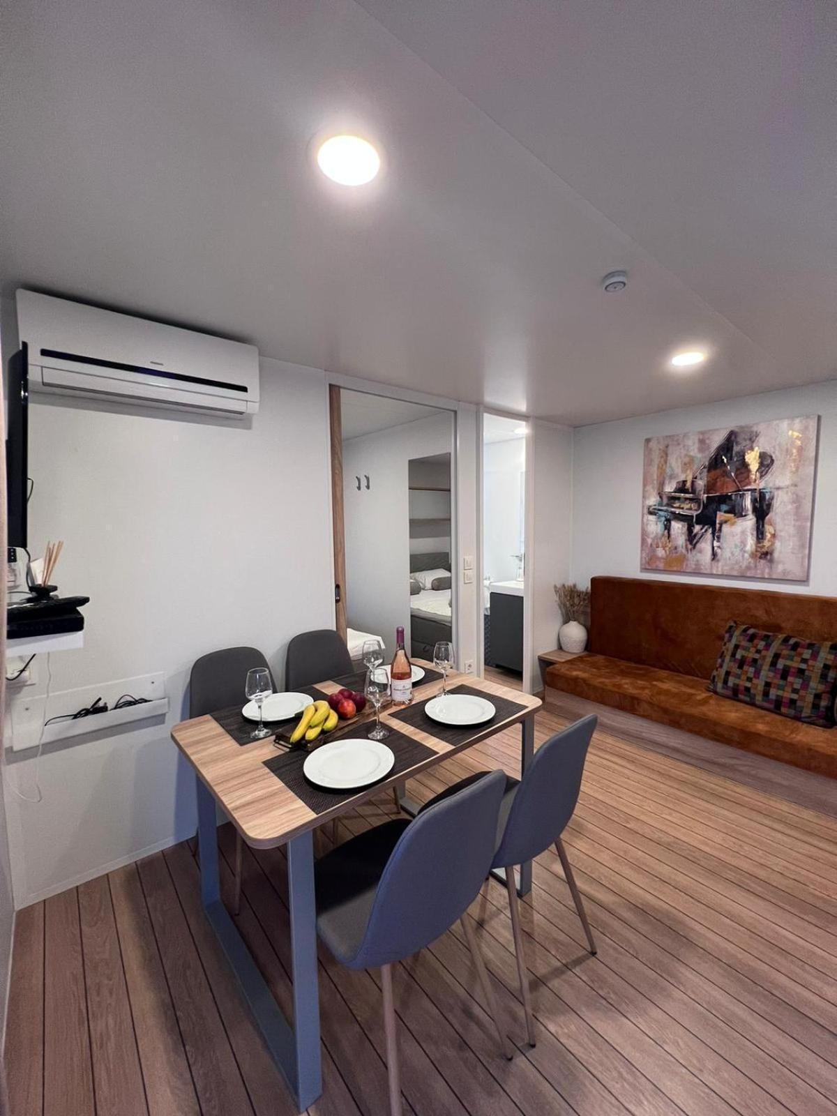 Вилла Mobile House F&L Биоград-на-Мору Экстерьер фото