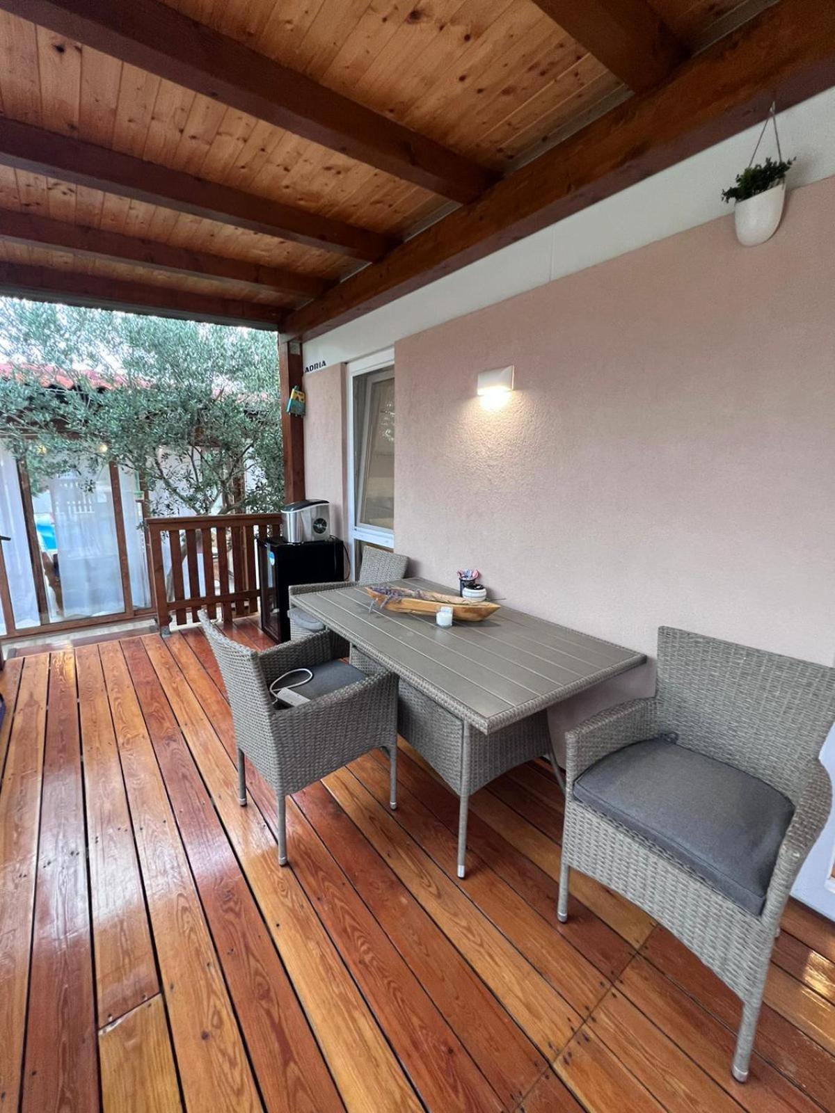 Вилла Mobile House F&L Биоград-на-Мору Экстерьер фото